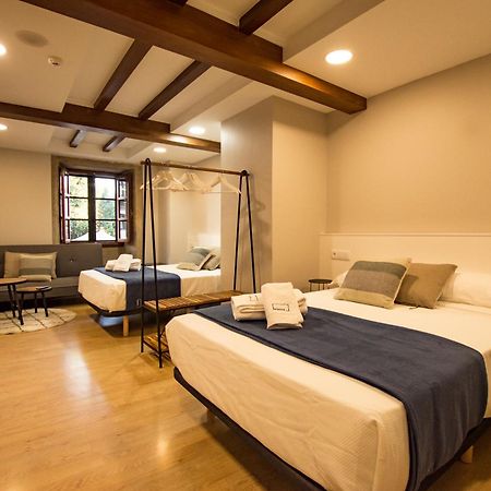 Hostal Nomade Santiago サンティアゴ・デ・コンポステーラ エクステリア 写真