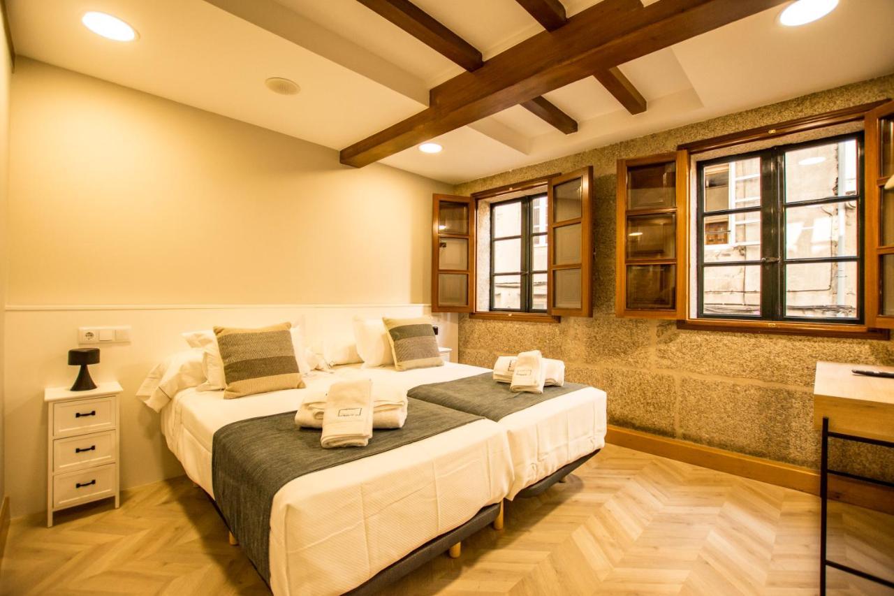 Hostal Nomade Santiago サンティアゴ・デ・コンポステーラ エクステリア 写真